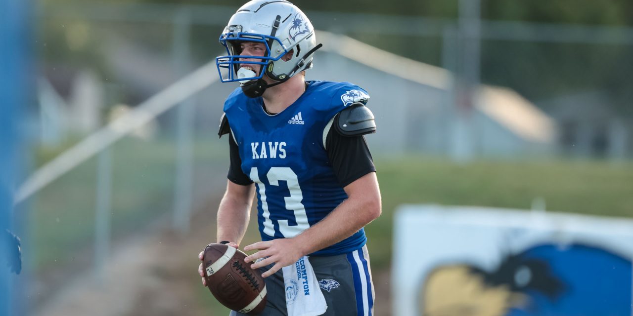 Perry-Lecompton football scores 5 straight TDs on way to 44-8 Week 2 win at home